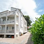 Lovric Apartment *