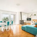 Apartment Lovric