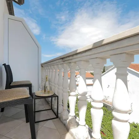 Lovric Apartamento