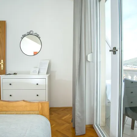 Lovric Apartamento *