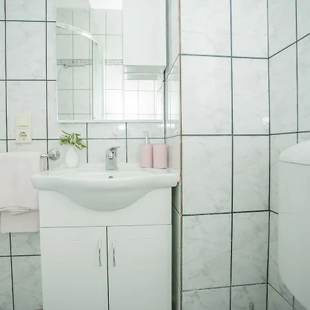 Lovric Apartamento *
