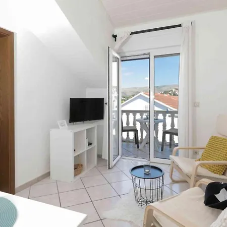Apartment Lovric