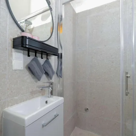 Apartment Lovric *