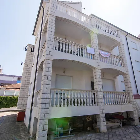 Apartment Lovric