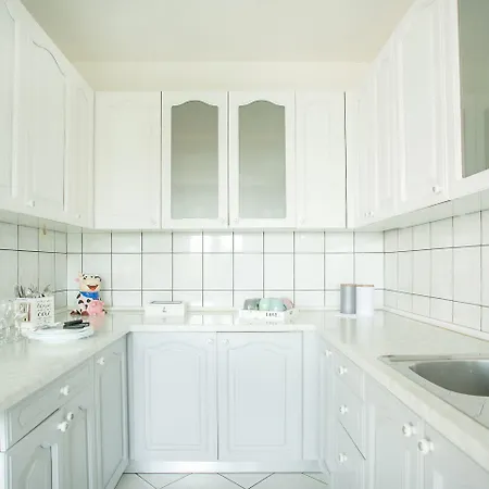 Lovric דירה טרוגיר